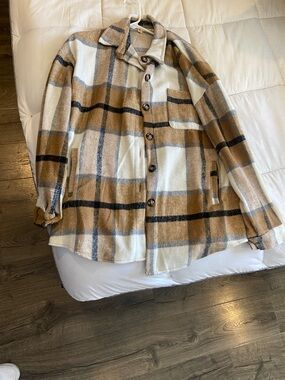 Plaid Button-Down Shacket in Camel and Cream